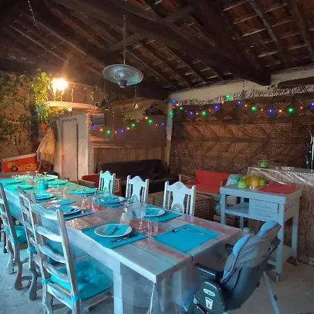 Domaine De Potofayol Couette-café